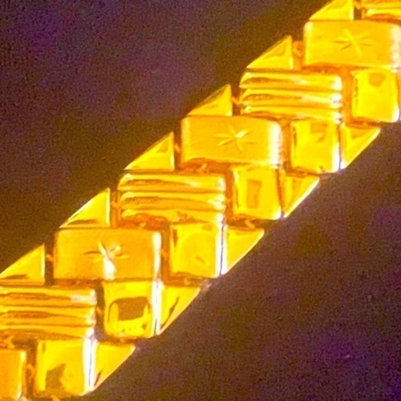 Gold Braclet “star” solid yellow gold unisex white tag beautiful piece . - Picture 1 of 8
